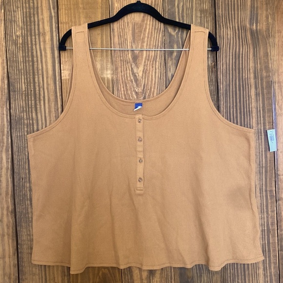 Old Navy Women’s Tank Top - Picture 4 of 9